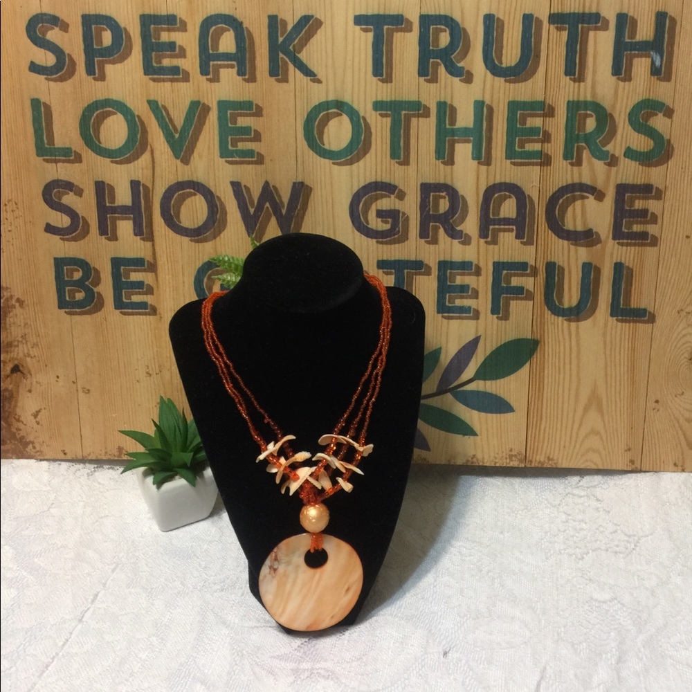 Boho style shell conch necklace